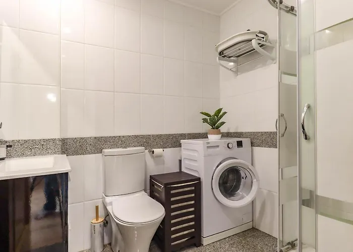 Апартаменты Flor Do Mar - Spacious With Balcony