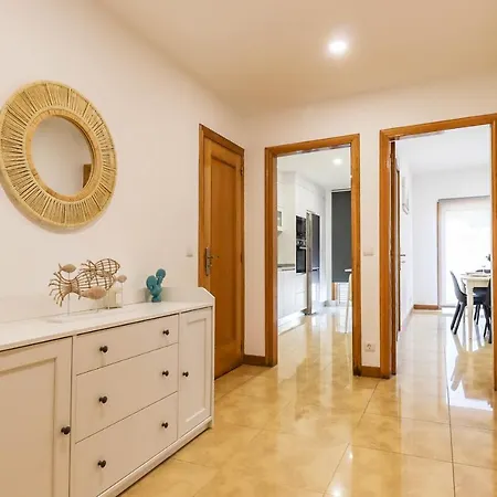 Flor Do Mar - Spacious With Balcony *